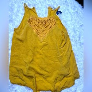 Tank mustard color NWT small
